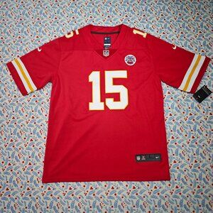 Patrick Mahomes Kansas City Chiefs red jersey No. 15